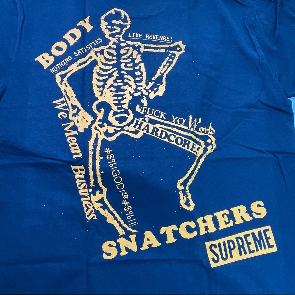 Supreme New Navy Blue & Orange Color XL Size Graphic Bodysnatchers T-Shirt - Picture 5 of 10